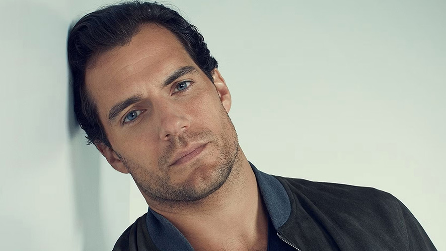 Does Superman star Henry Cavill Have a Receding Hairline (6)