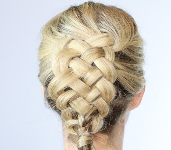 100 Incredible Hairstyles for Women with Hair Thinning Issues