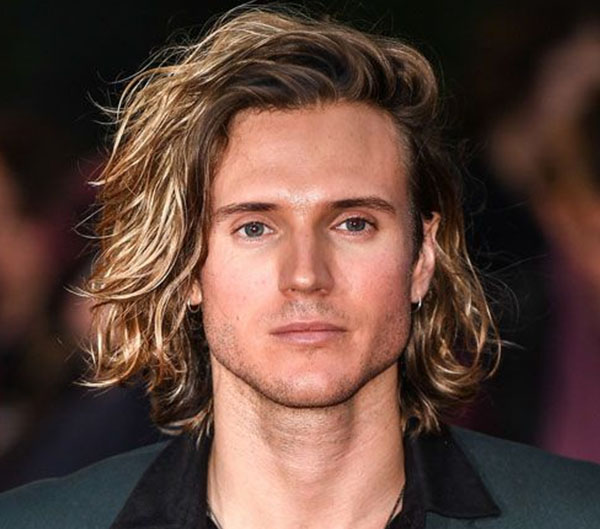 All You Need to Know About Ever-trending Blonde Highlights for Men (15)