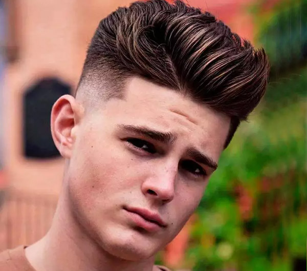 20-Most-Stylish-Haircuts-for-Men-with-Round-and-Square-Shaped-Faces-18