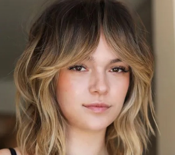 6-30 Best Haircuts and Hairstyles for Short Wavy Hair