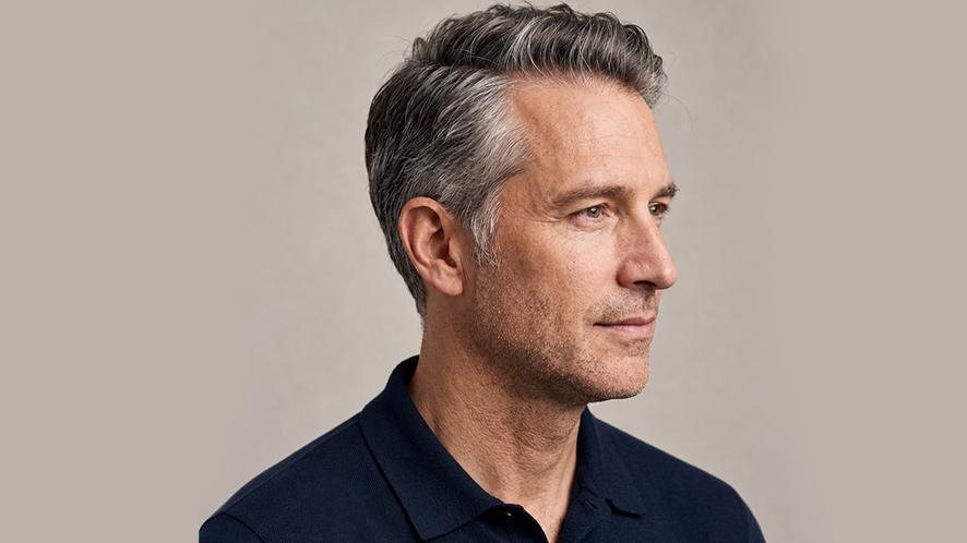 1B# with 30% gray hair in a toupee
